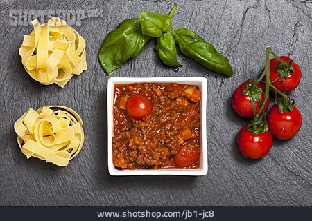 
                Zutaten, Spaghetti, Bolognese                   
