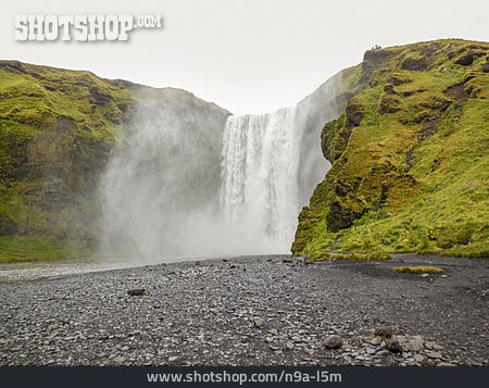 
                Wasserfall, Island, Skogafoss                   