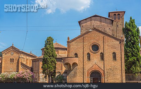 
                Basilika, Bologna, Santo Stefano                   