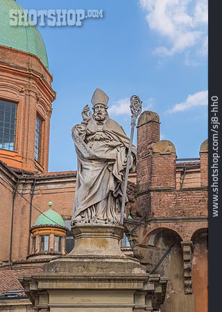 
                Statue, Bologna, Heiliger Petronius                   