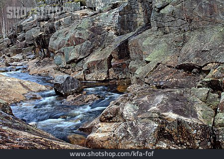 
                Gebirgsbach, Norwegen                   