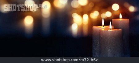 
                Textfreiraum, Kerze, Kerzenlicht                   
