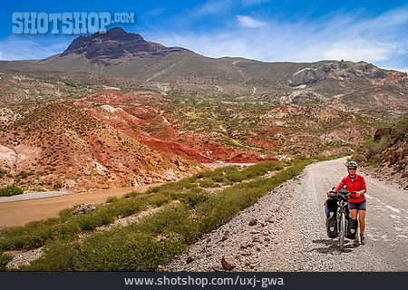
                Radtour, Bergauf, Argentinien, Ruta Nacional 40                   