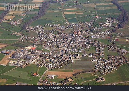 
                Dorf, Hitzkirch                   