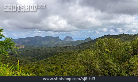 
                Mauritius, Plaine Champagne, Black River Georges Nationalpark                   