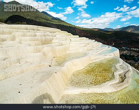 
                Kalkstein, Yunnan, Baishuitai                   