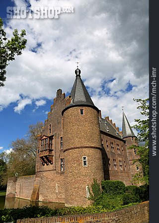 
                Erftstadt, Burg Konradsheim                   
