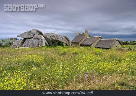 
                Bretagne, Granitfelsen, Meneham                   