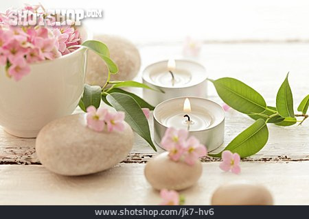 
                Entspannung, Teelicht, Aromatherapie                   