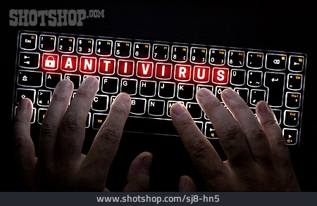 
                Passwort, Antivirus, Virenscanner                   
