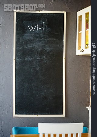 
                Cafe, Wifi                   