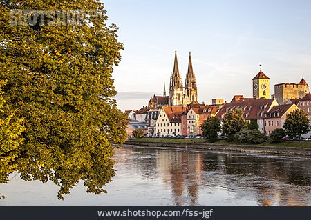
                Stadtansicht, Regensburg                   