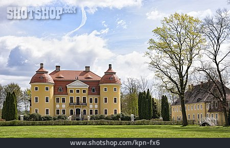 
                Schloss, Barockschloss, Milkel                   