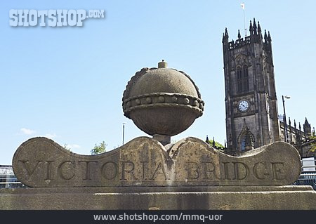 
                Victoria Bridge, Manchester Cathedral                   