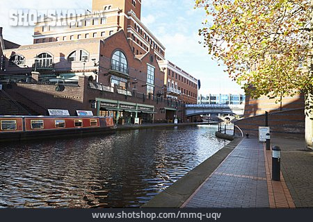 
                Kanal, Birmingham                   