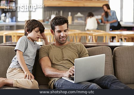 
                Vater, Online, Sohn, Familienleben                   