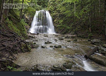 
                Wasserfall, Spitzingseegebiet                   