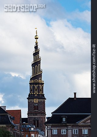 
                Kirchturm, Kopenhagen, Vor Frelsers Kirke                   