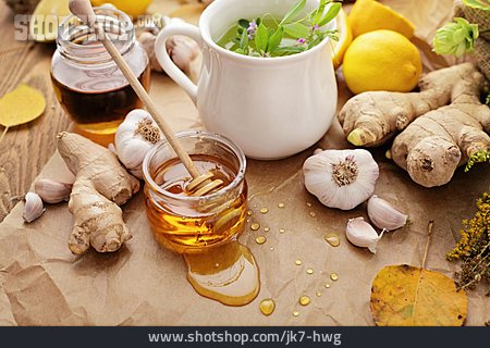 
                Honig, Kräutertee, Knoblauch, Zutaten, Ingwer                   