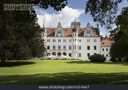 
                Schlosshotel, Schloss Boitzenburg                   