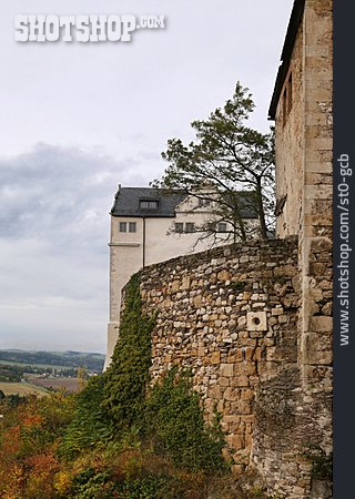 
                Burg Ranis                   