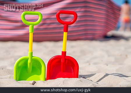 
                Strand, Urlaub, Sommerferien, Sandspielzeug                   