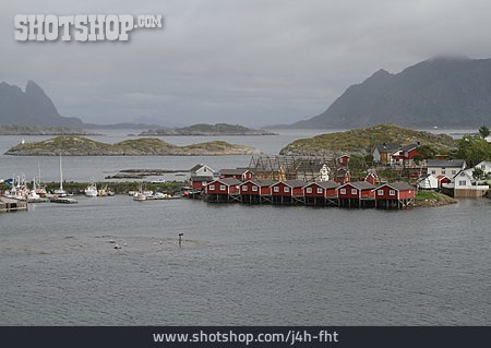 
                Norwegen, Fischerhütte, Schären                   