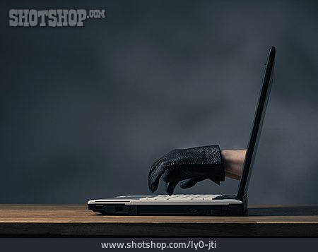 
                Trojaner, Hacking, Cybercrime                   