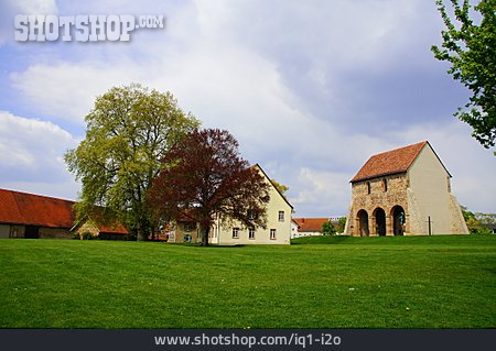 
                Kloster, Lorsch                   