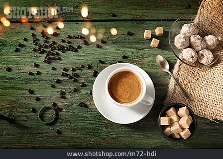 
                Kaffee, Espresso, Gebäck                   
