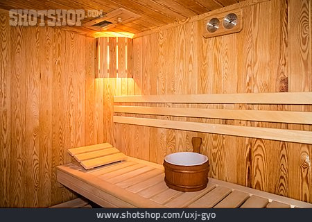 
                Sauna, Aufguss                   