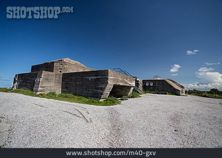 
                Bunker, Wassermann, Schiermonnikoog                   