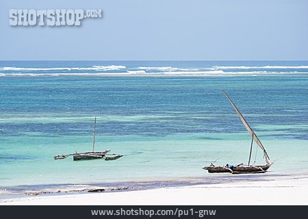 
                Fischerboot, Segelboot, Indischer Ozean                   