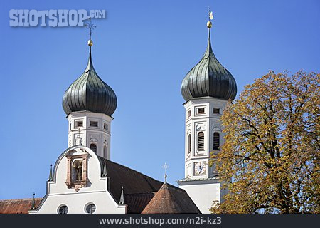 
                Zwiebelturm, Benediktinerkloster, Doppeltürme                   