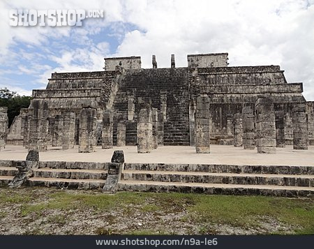 
                Ruinenstätte, Maya, Chichén Itzá                   