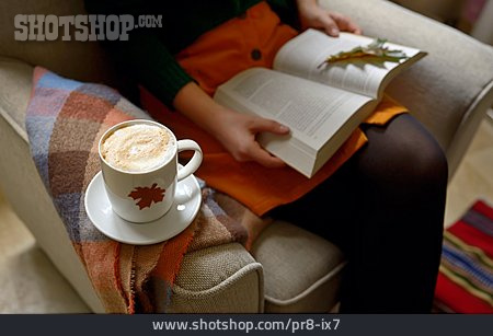 
                Entspannung, Kaffeepause, Lesen                   