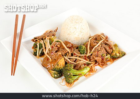
                Asiatische Küche, Reis, Rindfleisch                   