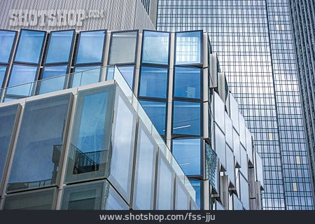 
                Bürogebäude, Glasfassade, Moderne Architektur                   