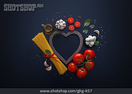 
                Valentinstag, Zutaten, Spaghetti, Italienische Küche, Lieblingsessen                   