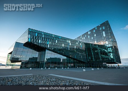 
                Glasfassade, Reykjavik, Konzerthaus Harpa                   