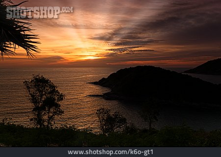 
                Sonnenuntergang, Thailand, Phuket, Andamanensee                   