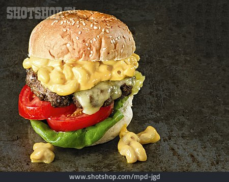
                Cheeseburger, Junkfood, Macaroni And Cheese                   