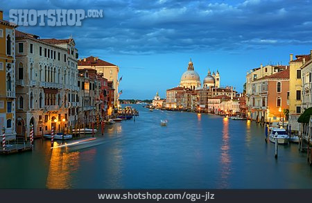 
                Venedig, Lagune, Canale Grande                   