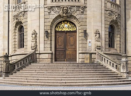 
                Eingang, Amtsgericht, Landau                   