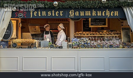 
                Berlin, Weihnachtsmarkt, Baumkuchen                   