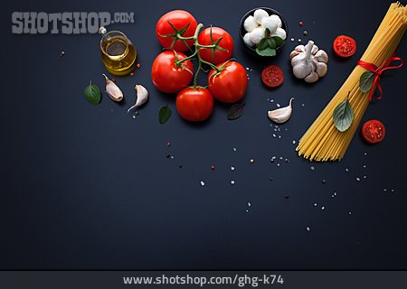 
                Spaghetti, Vegetarisch, Italienische Küche                   