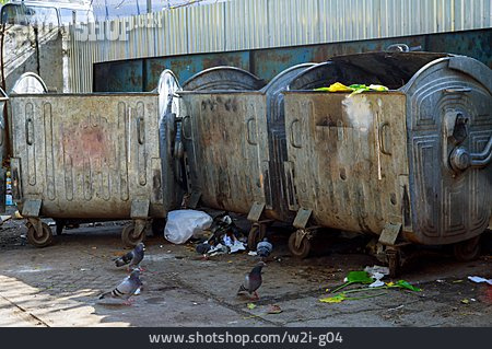 
                Müllcontainer, Müllentsorgung                   