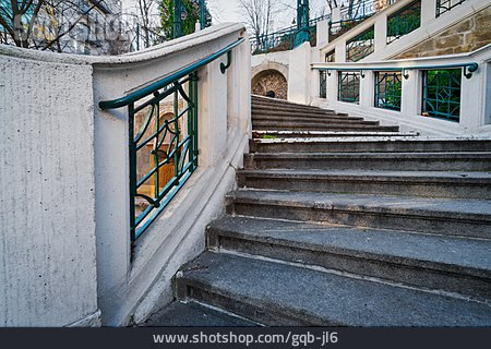 
                Treppenaufgang, Strudlhofstiege                   