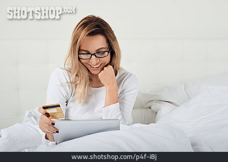 
                Frau, Shopping, Online                   