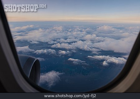 
                Norwegen, Flugzeugfenster, Troms                   